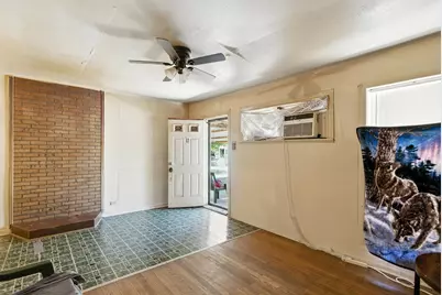 1010 SE 19th Street, Mineral Wells, TX 76067 - Photo 6