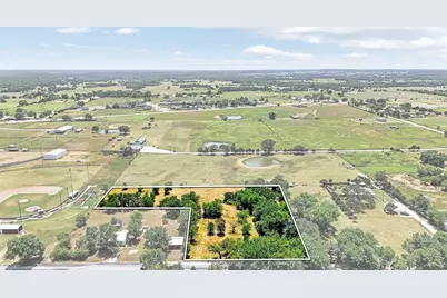 398 Phillips Street, Callisburg, TX 76240 - Photo 20