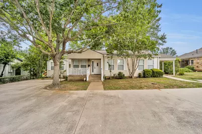 1313 W Abram Street, Arlington, TX 76013 - Photo 1