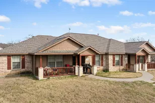 892 W First St, Maypearl, TX 76064 - Photo 2