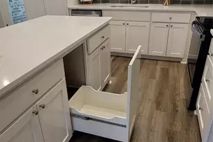 413 S Eddy Ave, Denison, TX 75020 - Photo 8