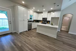 413 S Eddy Ave, Denison, TX 75020 - Photo 12