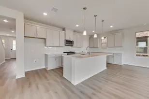 129 Ashbrook St, Little Elm, TX 75068 - Photo 6