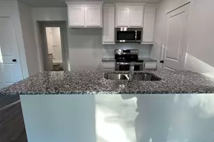 2526 S Fannin Ave, Denison, TX 75020 - Photo 4