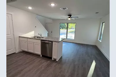 2526 S Fannin Avenue, Denison, TX 75020 - Photo 8