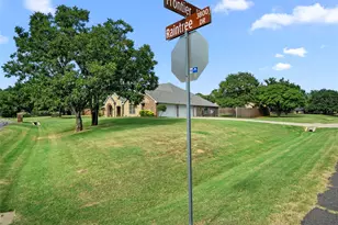 3810 Raintree Dr, Flower Mound, TX 75022 - Photo 4