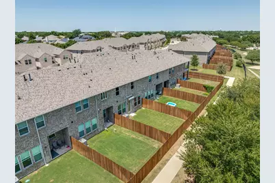 553 Hutchinson Lane, Lewisville, TX 75077 - Photo 28