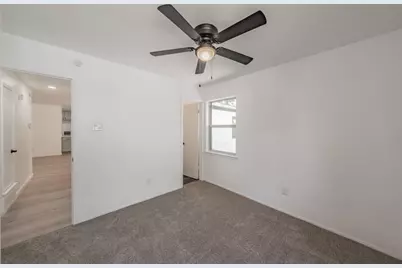 1509 Meadowcrest Drive, Garland, TX 75042 - Photo 28