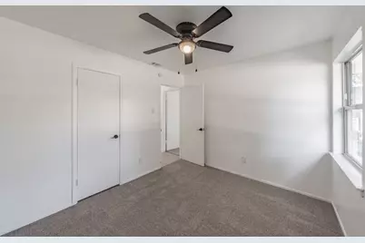 1509 Meadowcrest Drive, Garland, TX 75042 - Photo 32