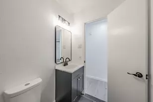 1509 Meadowcrest Dr, Garland, TX 75042 - Photo 22