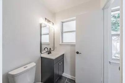 1509 Meadowcrest Drive, Garland, TX 75042 - Photo 24