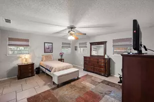 3103 Avon Dr, Arlington, TX 76015 - Photo 32
