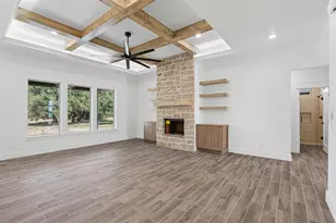 1049 Uplift Dr, Weatherford, TX 76087 - Photo 10