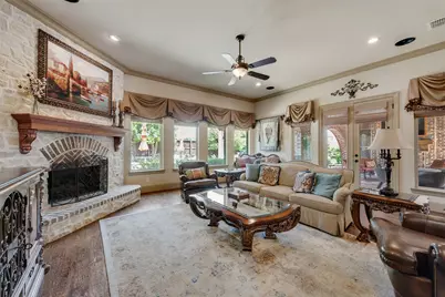 621 Longwood Drive, Prosper, TX 75078 - Photo 8