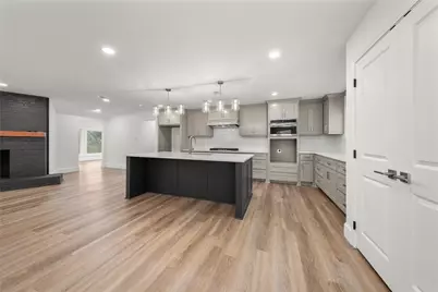 5205 Lockwood Drive, Waco, TX 76710 - Photo 14