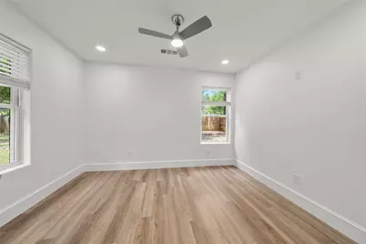 5205 Lockwood Drive, Waco, TX 76710 - Photo 30