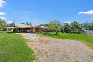 671 Lcr 516, Mexia, TX 76667 - Photo 2