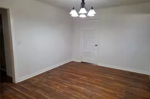 200 S Preston St, Wolfe City, TX 75496 - Photo 12