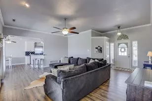 119 Chambers Creek Cir, Maypearl, TX 76064 - Photo 6