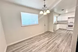 713 Cindy Ln, Grand Prairie, TX 75052 - Photo 4