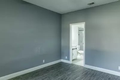 1129 Sandalwood Lane, DeSoto, TX 75115 - Photo 12