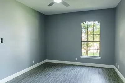 1129 Sandalwood Lane, DeSoto, TX 75115 - Photo 16