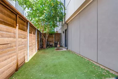 5608 Lindell Avenue #3, Dallas, TX 75206 - Photo 16