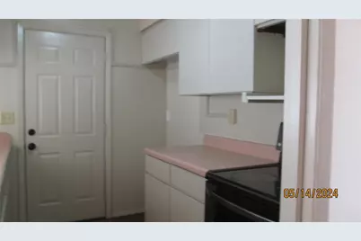 13422 Blossohheath Lane, Dallas, TX 75240 - Photo 8