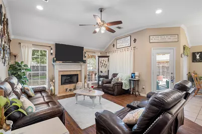 211 Desert Sky Drive, Waco, TX 76657 - Photo 6