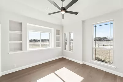 570 Crystal Lake Lane, Red Oak, TX 75154 - Photo 6