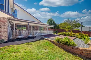 2112 Oakmeadow Pl, Bedford, TX 76021 - Photo 32