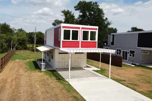 1228 Kennie Dr, Commerce, TX 75428 - Photo 2