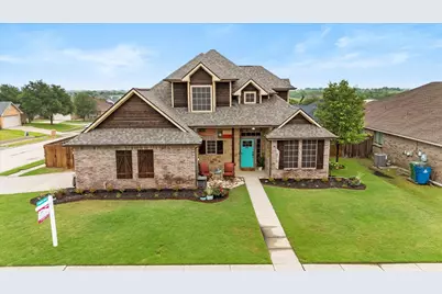 4023 Wagon Wheel Drive, Sanger, TX 76266 - Photo 1