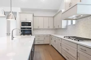 237 Rosemallow Ln, Waxahachie, TX 75165 - Photo 10