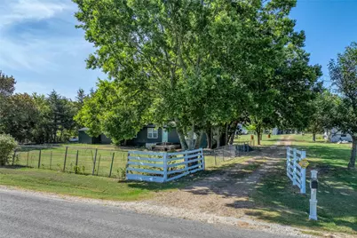 428 Pennell Road, Sherman, TX 75090 - Photo 2