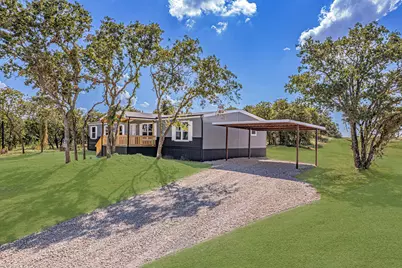 242 Huddleston Road, Sunset, TX 76270 - Photo 2