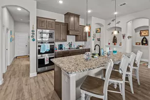 12601 Panther Creek Dr, Godley, TX 76044 - Photo 10