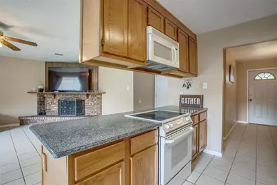 724 Meadow Mead Drive, Allen, TX 75002 - Photo 4