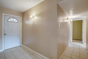 724 Meadow Mead Dr, Allen, TX 75002 - Photo 2