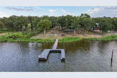 700 Frontier Street, Bowie, TX 76230 - Photo 4