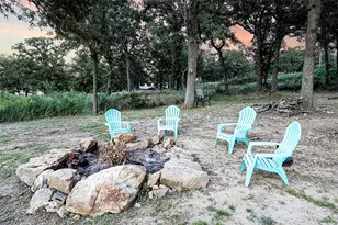 700 Frontier St, Bowie, TX 76230 - Photo 34