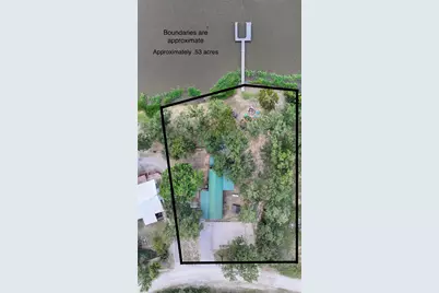 700 Frontier Street, Bowie, TX 76230 - Photo 2