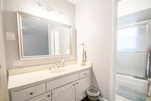 14521 Cyprus Point Dr, Farmers Branch, TX 75234 - Photo 16