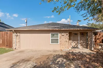 209 Alexander Court, Irving, TX 75061 - Photo 1