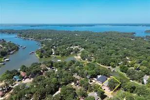 166 Indian Gap Rd, Mabank, TX 75156 - Photo 2
