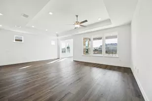 320 Cloverdale Ln, McKinney, TX 75071 - Photo 6