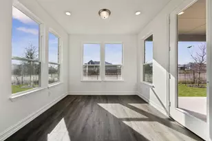 320 Cloverdale Ln, McKinney, TX 75071 - Photo 10