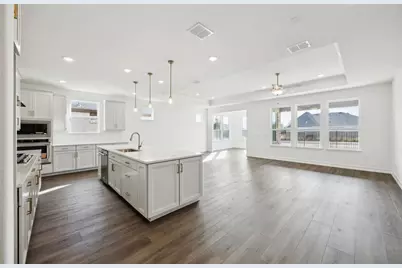 320 Cloverdale Lane, McKinney, TX 75071 - Photo 2