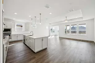 320 Cloverdale Ln, McKinney, TX 75071 - Photo 2