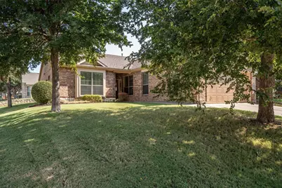 3801 Pineoak Lane, Denton, TX 76210 - Photo 2